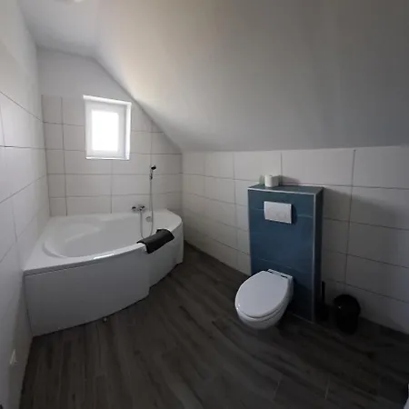 R&r Vendeghaz بيت للعطل *